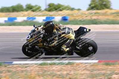 media/Apr-30-2023-CRA (Sun) [[020fcf5d43]]/Race 11-600 Expert Superbike/